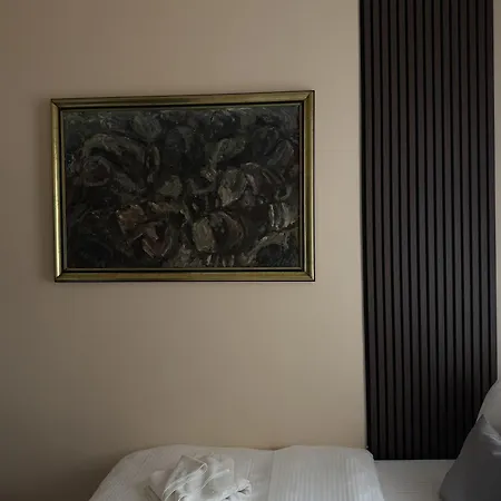 Small Old Town Bascarsija By Naami Iii سراييفو